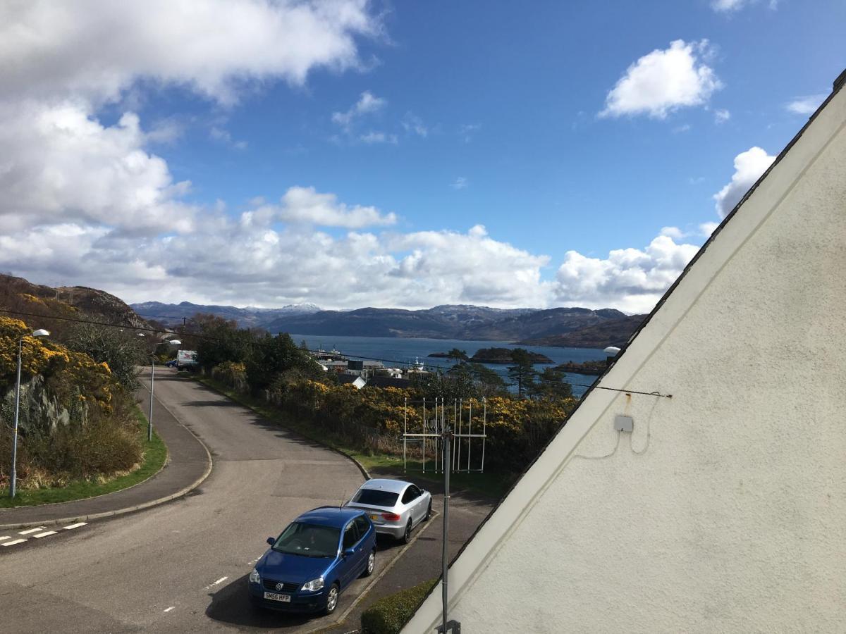 Skye View-Skye Bridge House Hotel Kyle of Lochalsh Exterior photo